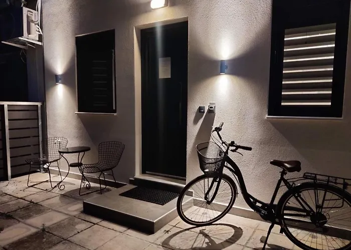 Minimal Apartament *